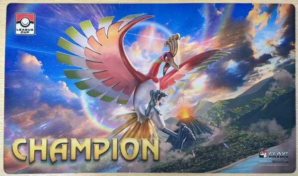 画像1: プレイマット ホウオウ LEAGUE CUP CHAMPION (1)