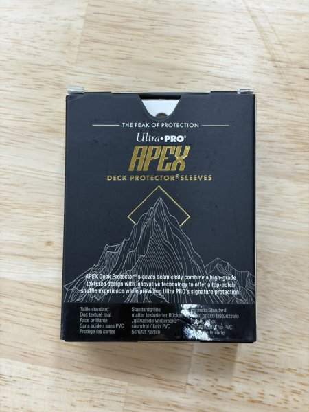 画像3: デッキシールド リザードン Ultra PRO APEX (3)