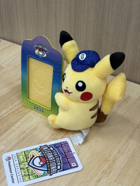 画像2: ぬいぐるみカードスタンド MEGA EVOLUTIONS IC STORE 2026 (2)