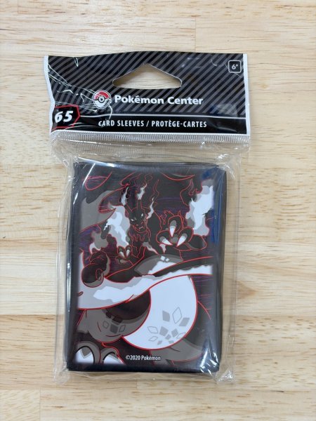 画像2: デッキシールド gigantamax charizard キョダイマックス リザードン (2)